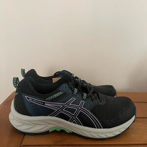 ASICS fashion sneakers black size US 7.5 women’s NWT